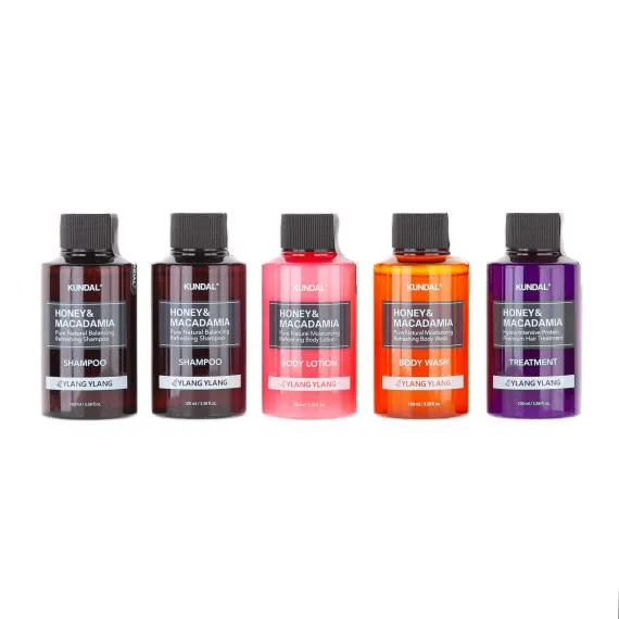 Набір дорожній для тіла та волосся №1 Kundal Travel Set (Body & Hair) Набір дорожній для тіла та волосся №1 Kundal Travel Set (Body & Hair)