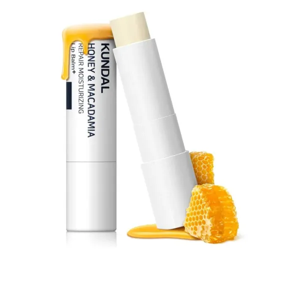 С.Г. до 01.09.2025г. Бальзам для губ Kundal Honey & Macadamia Repair Moisturizing Lip Balm 3.6gr (1 шт) С.Г. до 01.09.2025г. Бальзам для губ Kundal Honey & Macadamia Repair Moisturizing Lip Balm 3.6gr (1 шт)