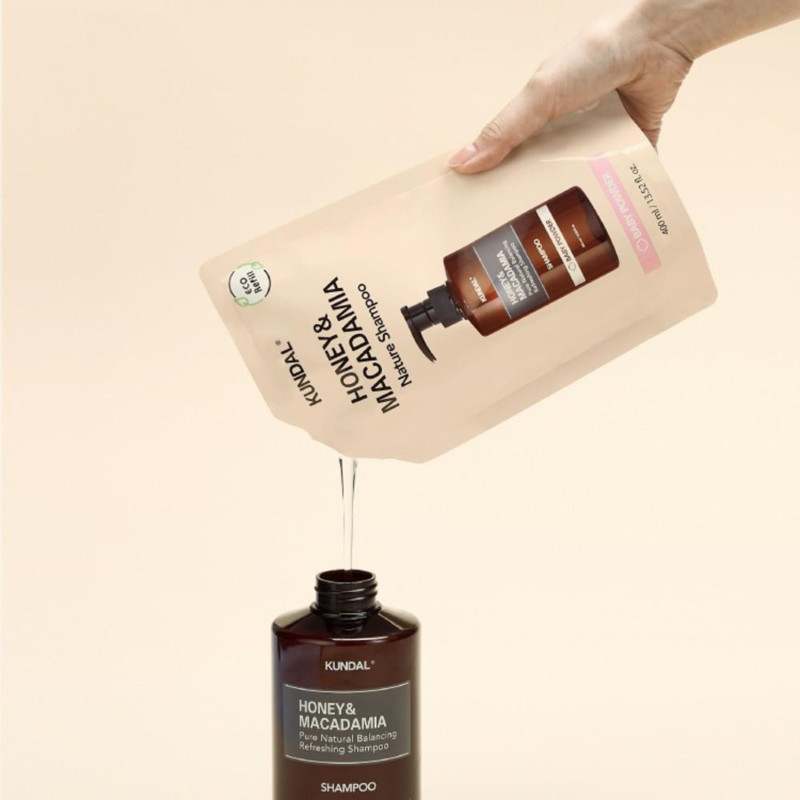 Рефіл відновлюючого шампуню Kundal Honey & Macadamia Nature Shampoo Refill Pack Baby Powder 400ml
