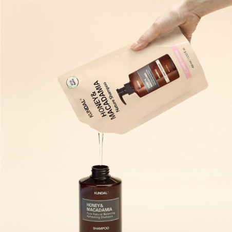 Рефіл відновлюючого шампуню Kundal Honey & Macadamia Nature Shampoo Refill Pack Baby Powder 400ml
