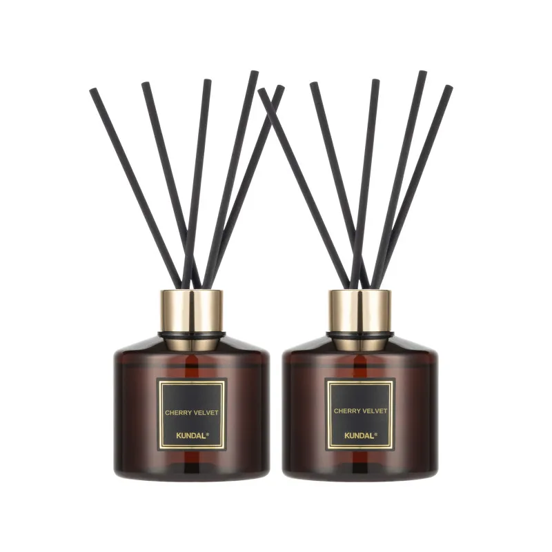 Аромадиффузор для дома "Вишнёвый бархат" Kundal Perfume Diffuser Cherry Velvet 200ml*2ea (набір)