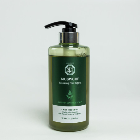 Шампунь заспокійливий з екстрактом полину Daeng Gi Meo Ri Mugwort Shampoo 500ml