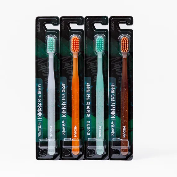 Зубная щётка универсальная Median Colour Toothbrush